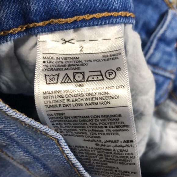 Old Navy Jean shorts - Picture 7 of 11